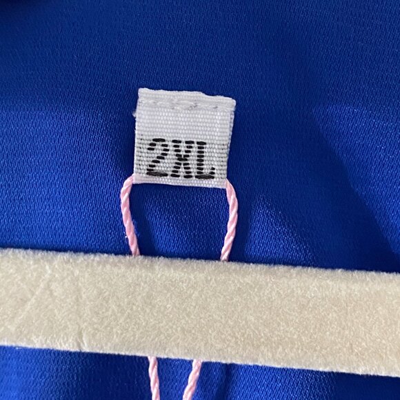 ROYAL BLUE SLEEVELESS V NECK BLOUSE - Picture 2 of 5